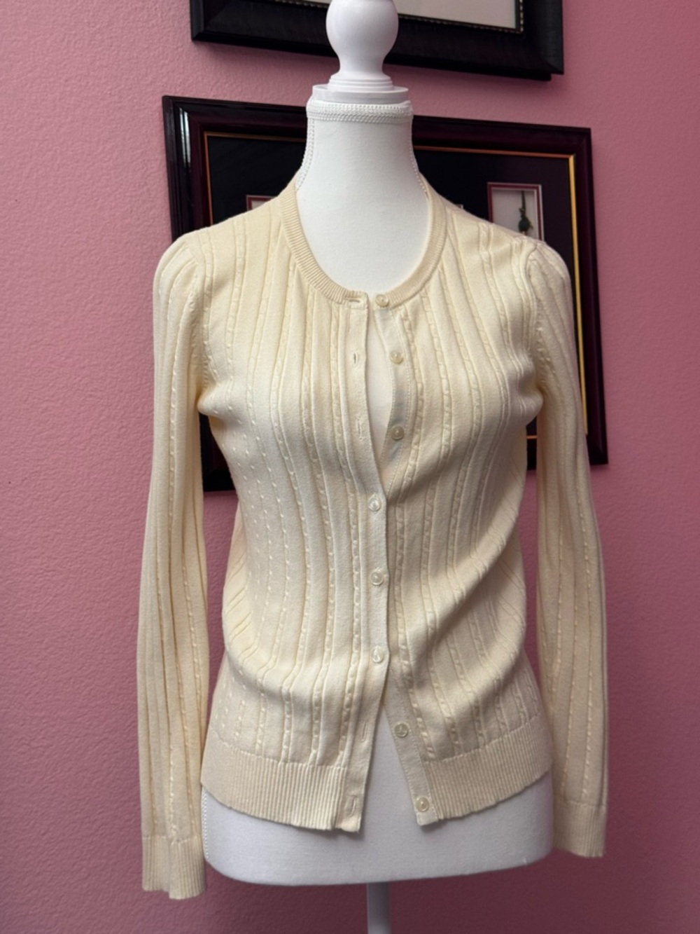 Ann Taylor Cream Ribbed Button-Front Cardigan